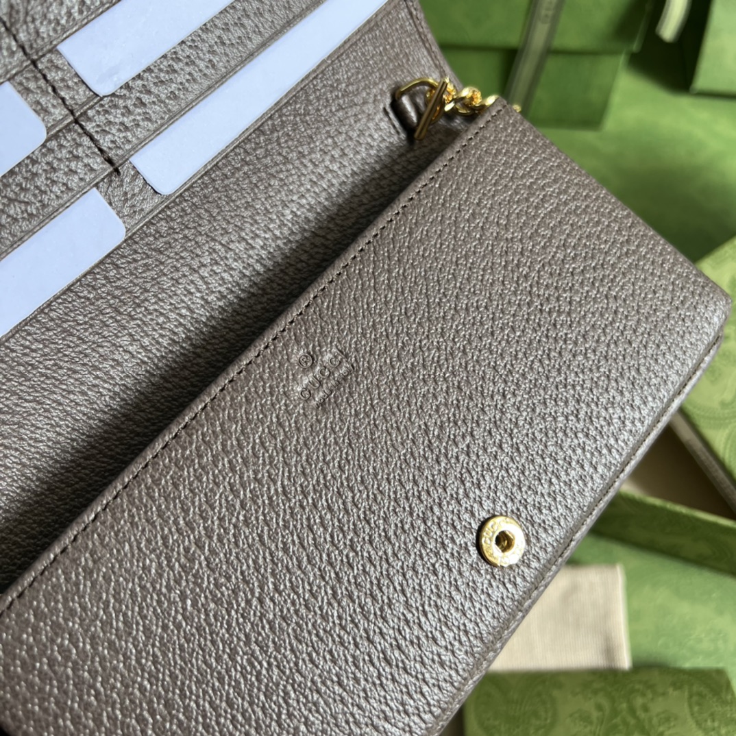 Gvc*1 Horsebit 1955 wallet with chain
