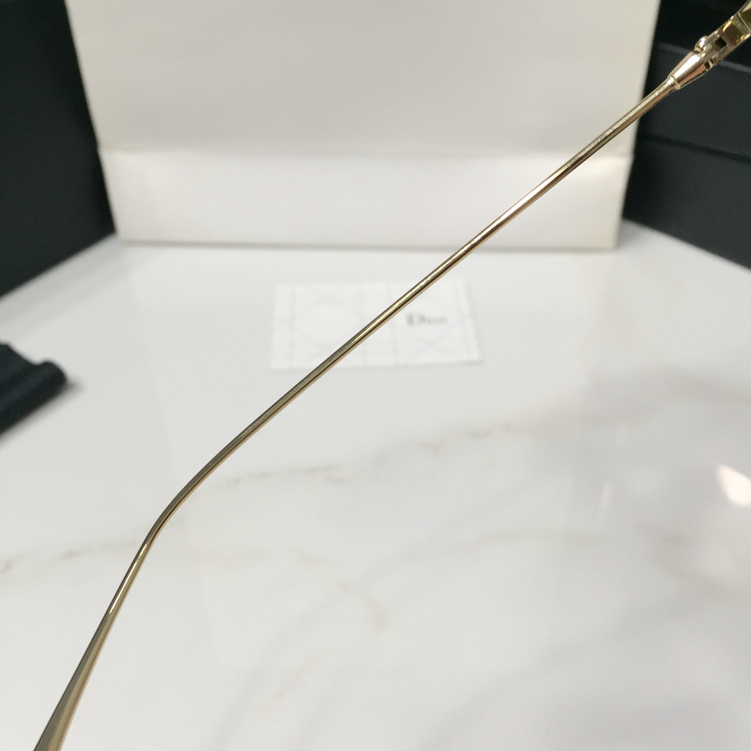 STELLAIRE Sunglasses