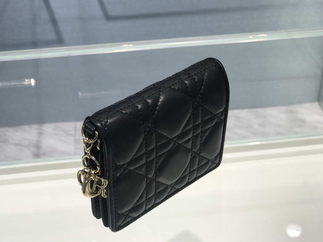 D10r Cannage Wallet