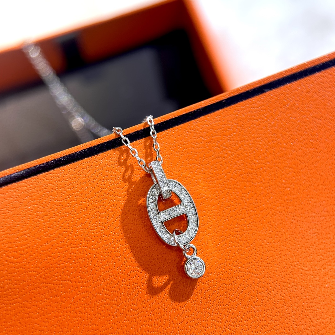 H**me5 Chaîne d’ancre Necklace