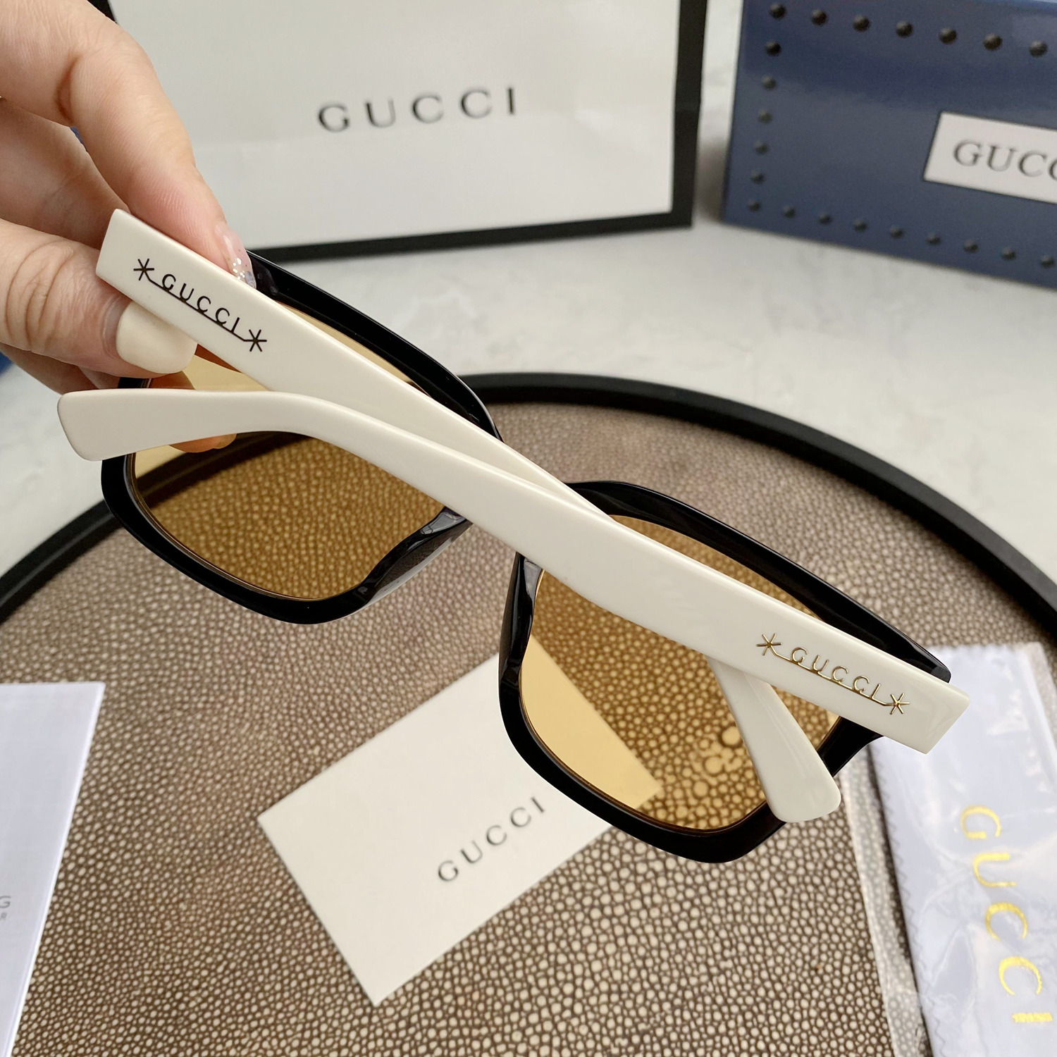Gvc*1 acetate sunglasses with logo