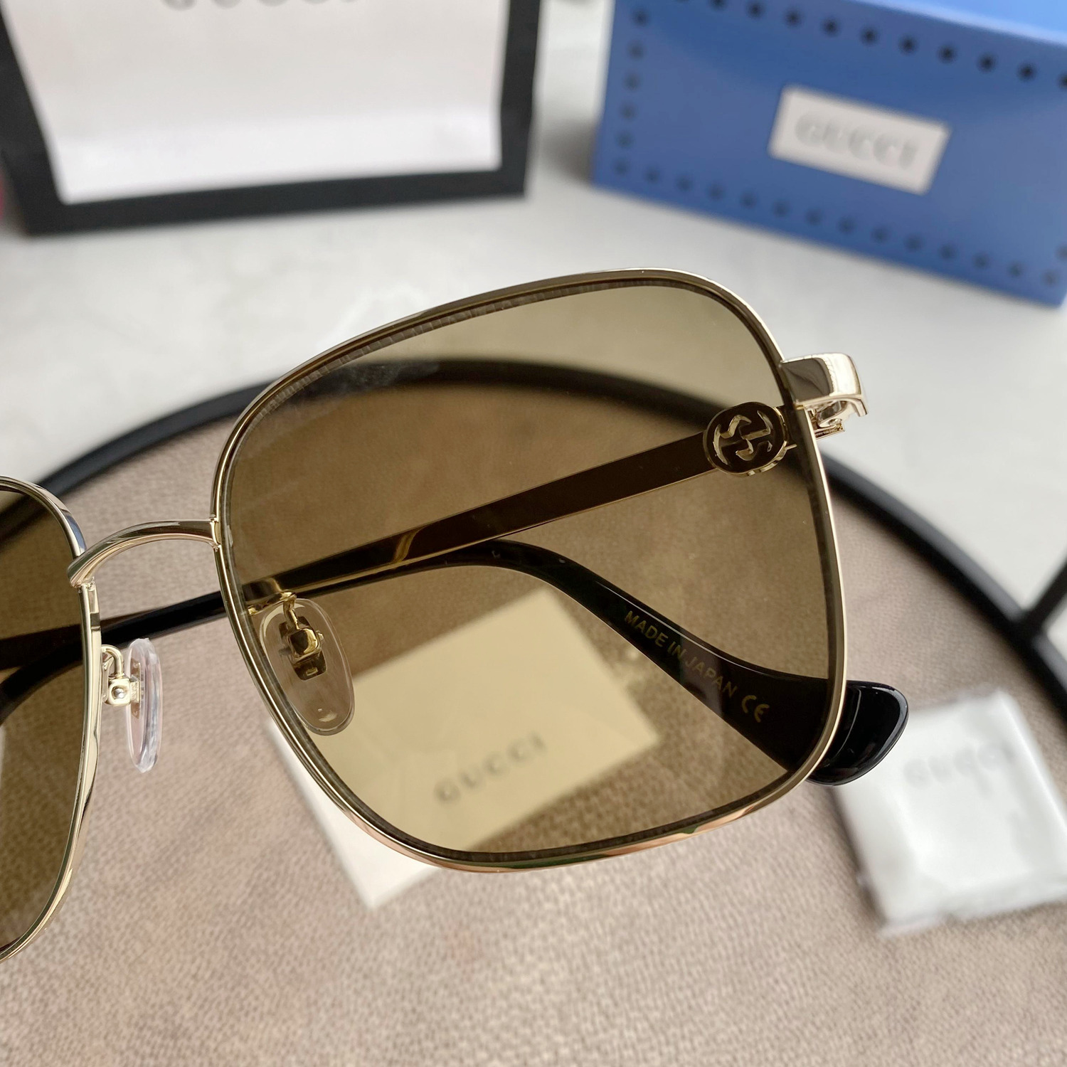 SQUARE-FRAME SUNGLASSES