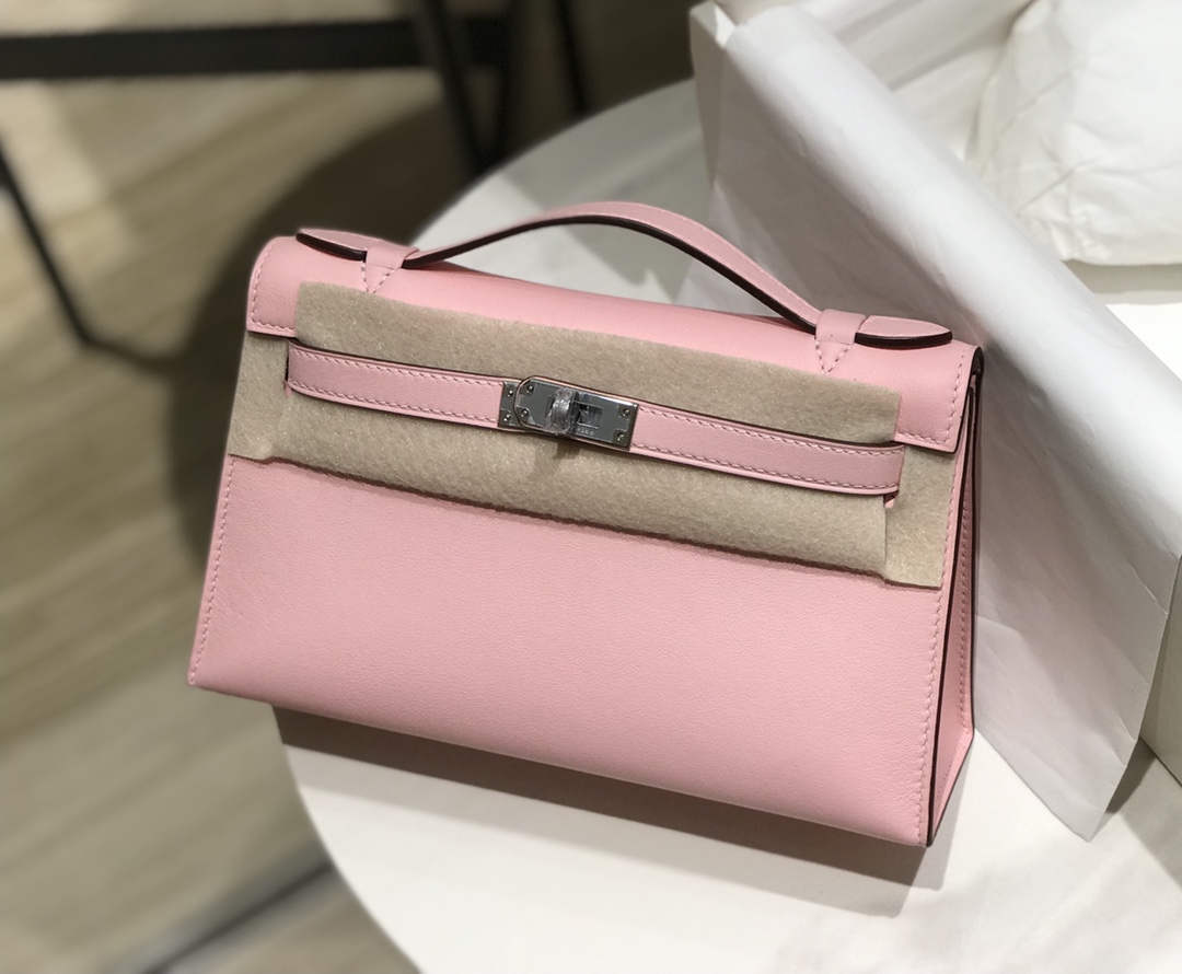 H**me5 Kelly Pochette