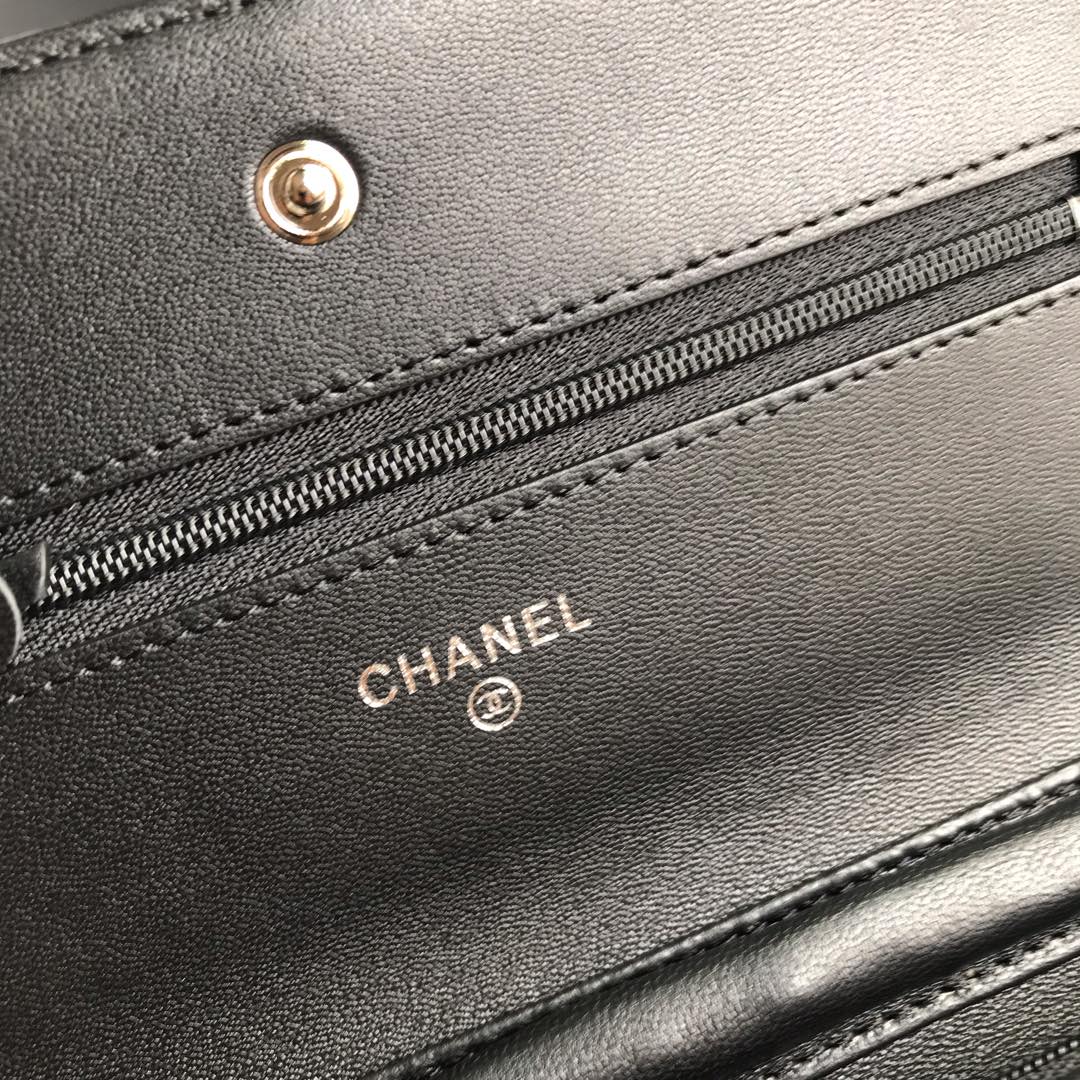 Ch**el WOC