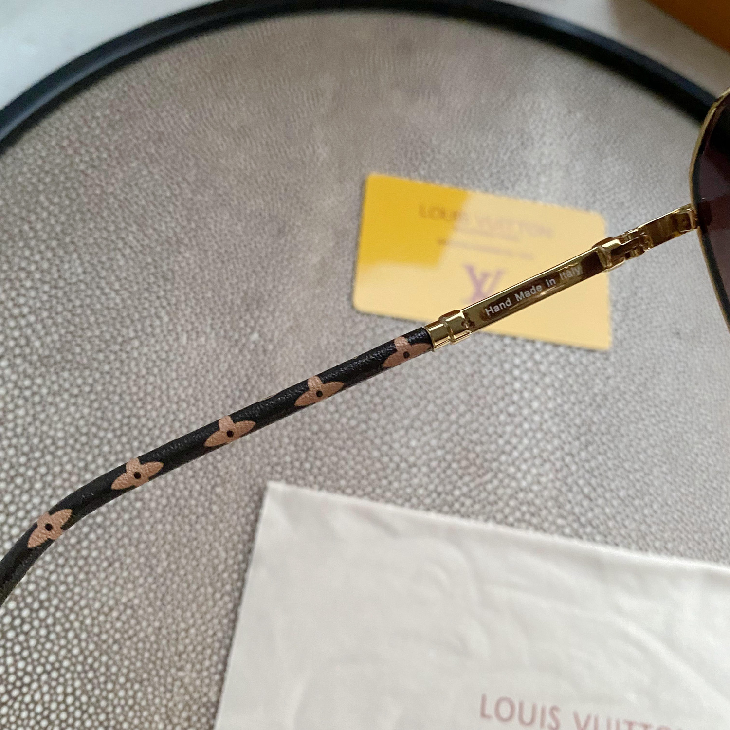 MATTHEW WILLIAMSON MAGNOLIA SUNGLASSES IN YELLOW GOLD