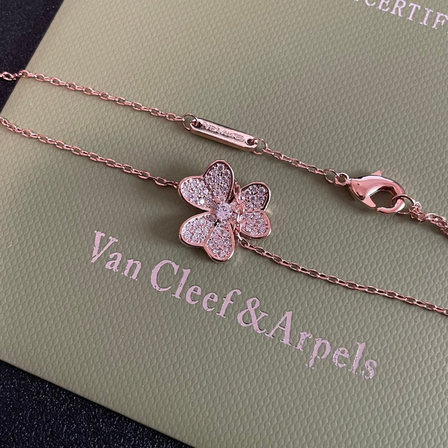 V*n Cl**f Vintage Alhambra Necklace
