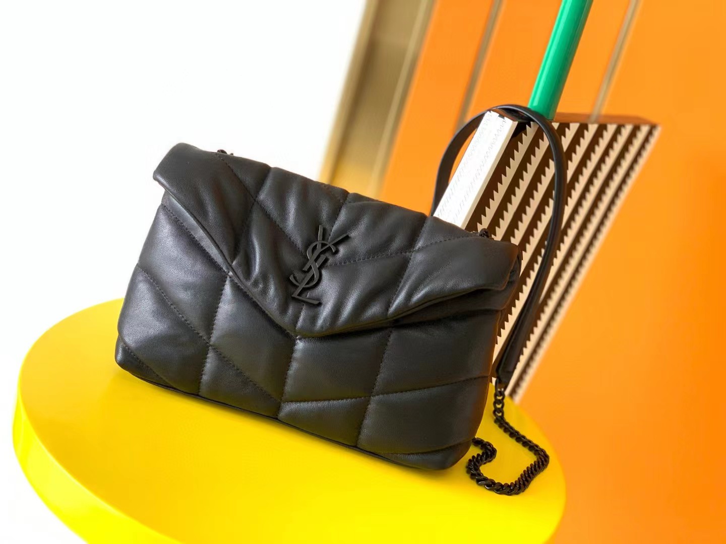 Yves Sa1nt Lau*nt Loulou Puffer Small Quilted Leather Clutch In Black