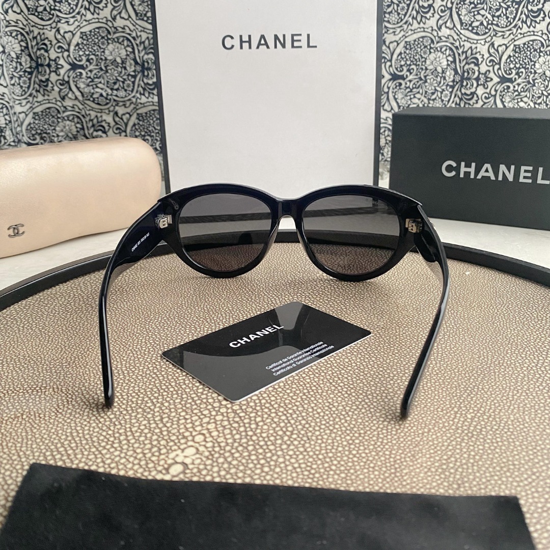 Vintage Sunglasses