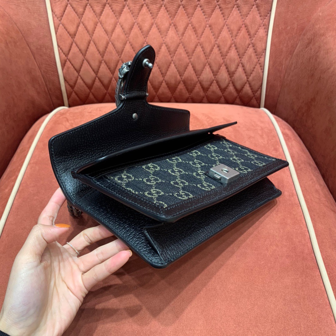De*1m mini bag