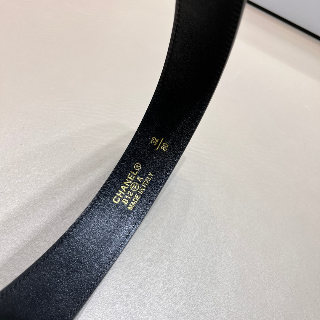 Ch**el leather belt