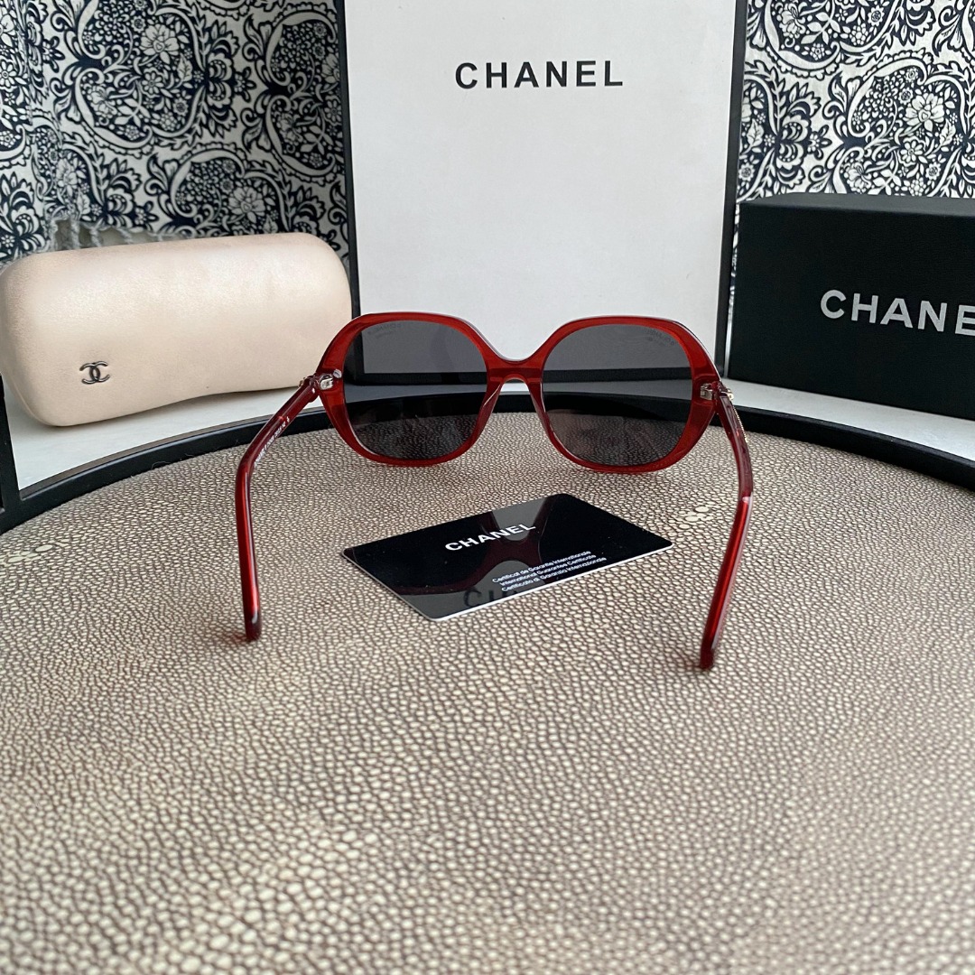 Round Sunglasses