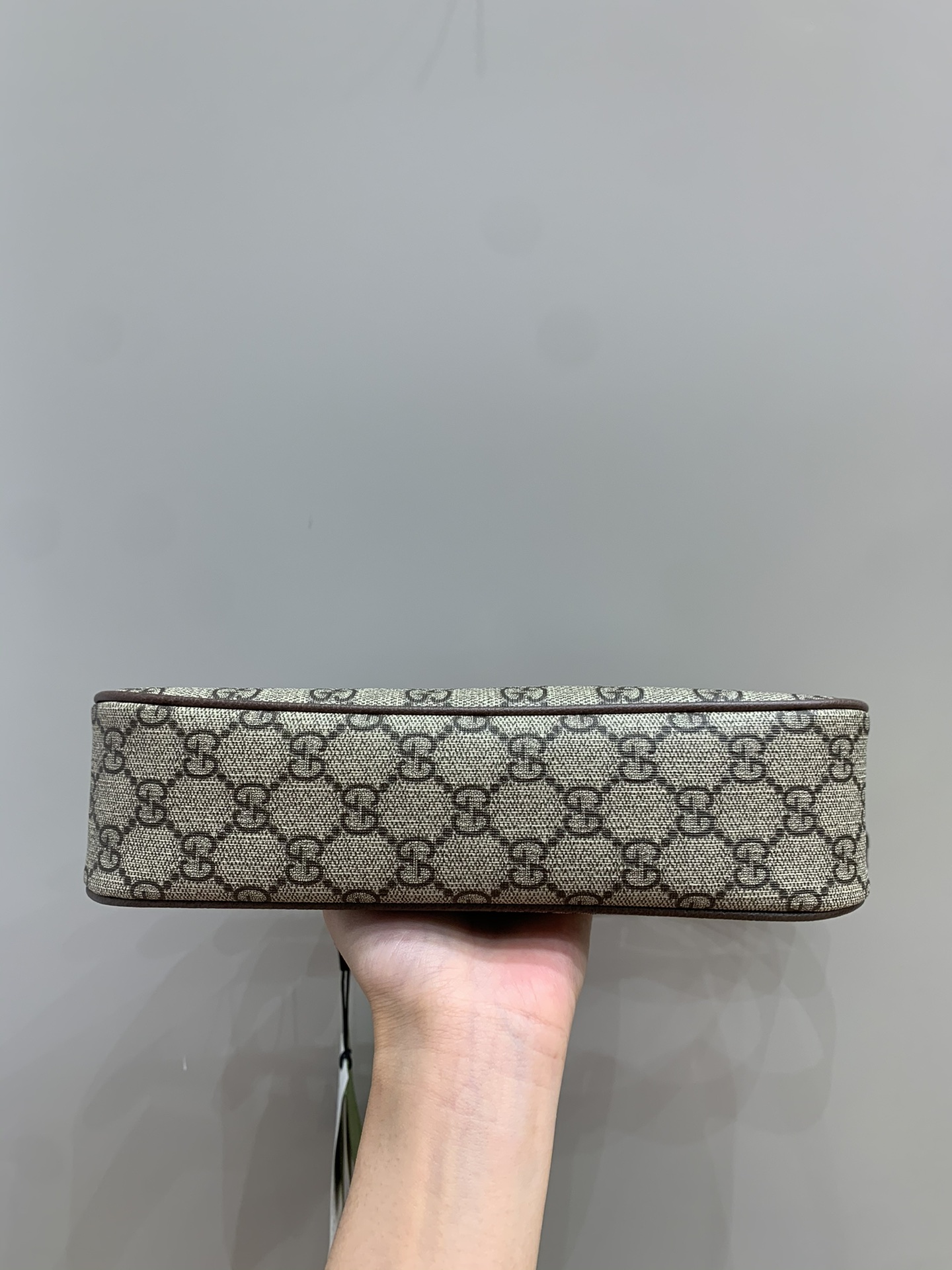 Ophida shoulder bag
