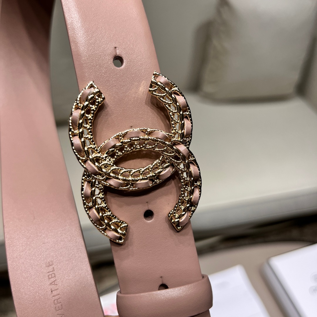 Ch**el leather belt
