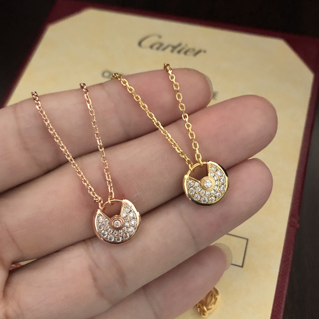 Ca*t1er D1am0nd Necklace