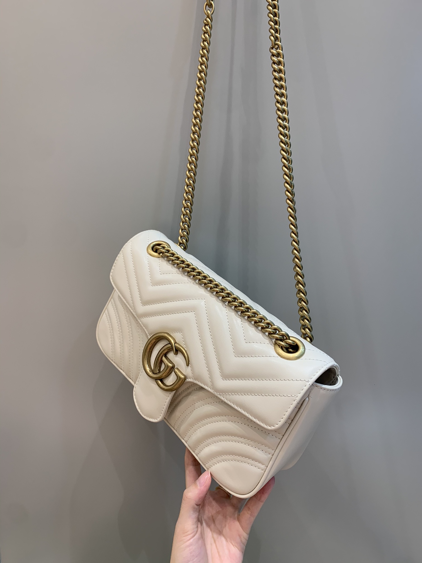 Classic flap bag
