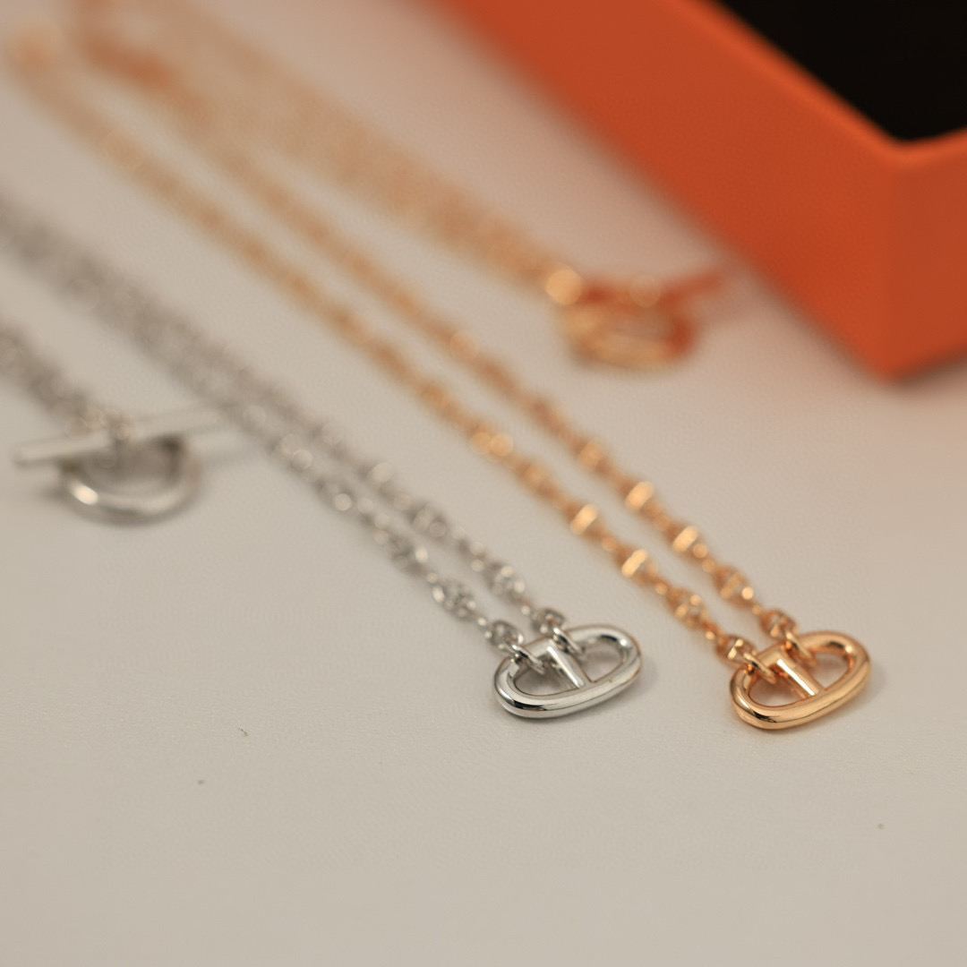 H**me5 Chaine d’ancre Contour Pendant