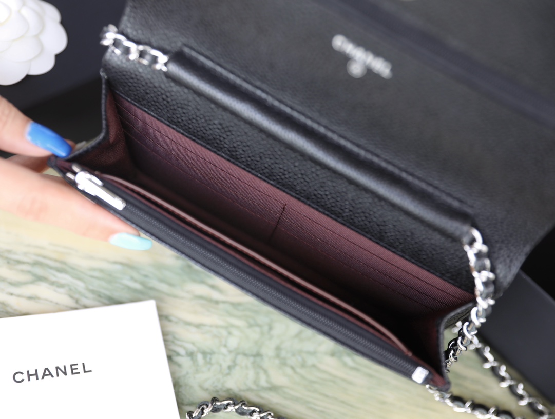 Ch**el Woc bag