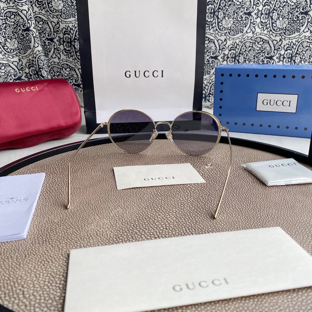 Ch10é eyewear engraved-logo round-frame sunglasses
