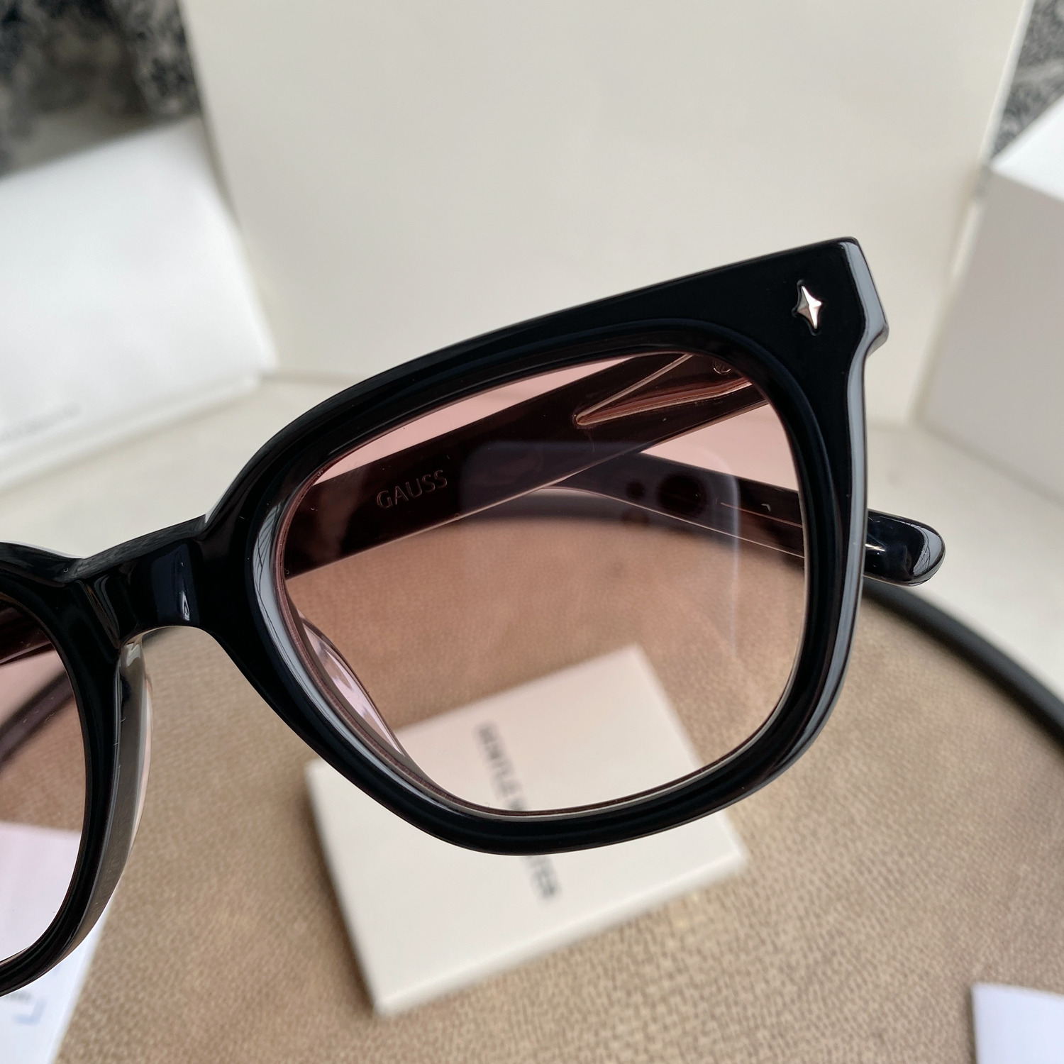 Gauss Sunglasses