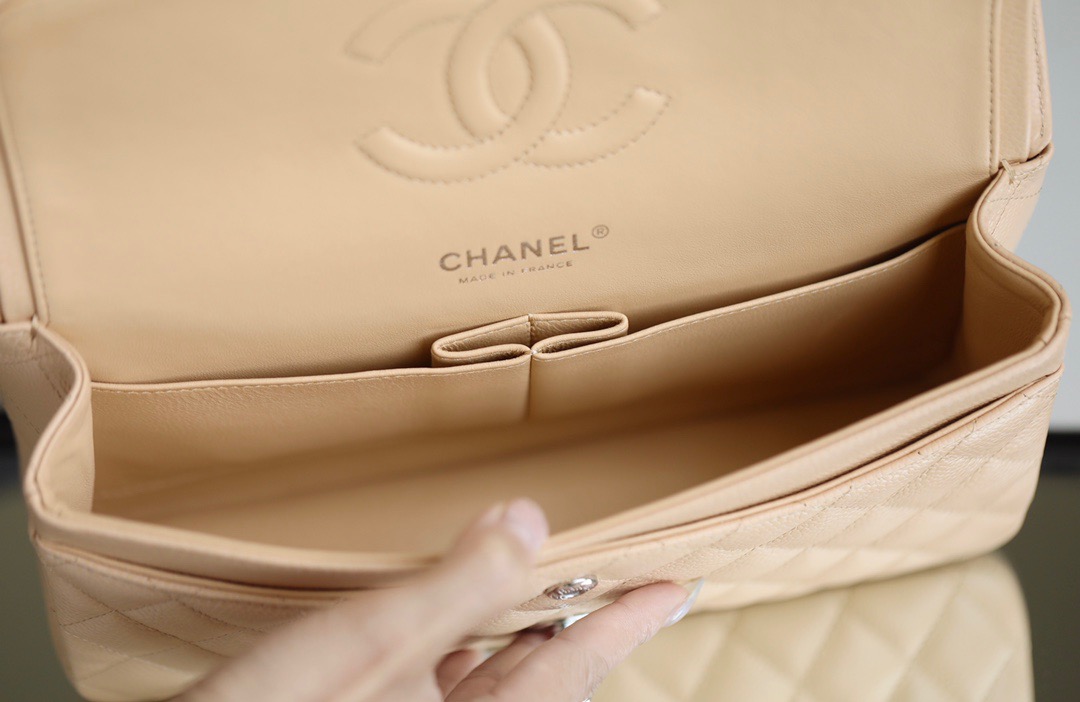 Ch**el Medium Classic Flap Bag