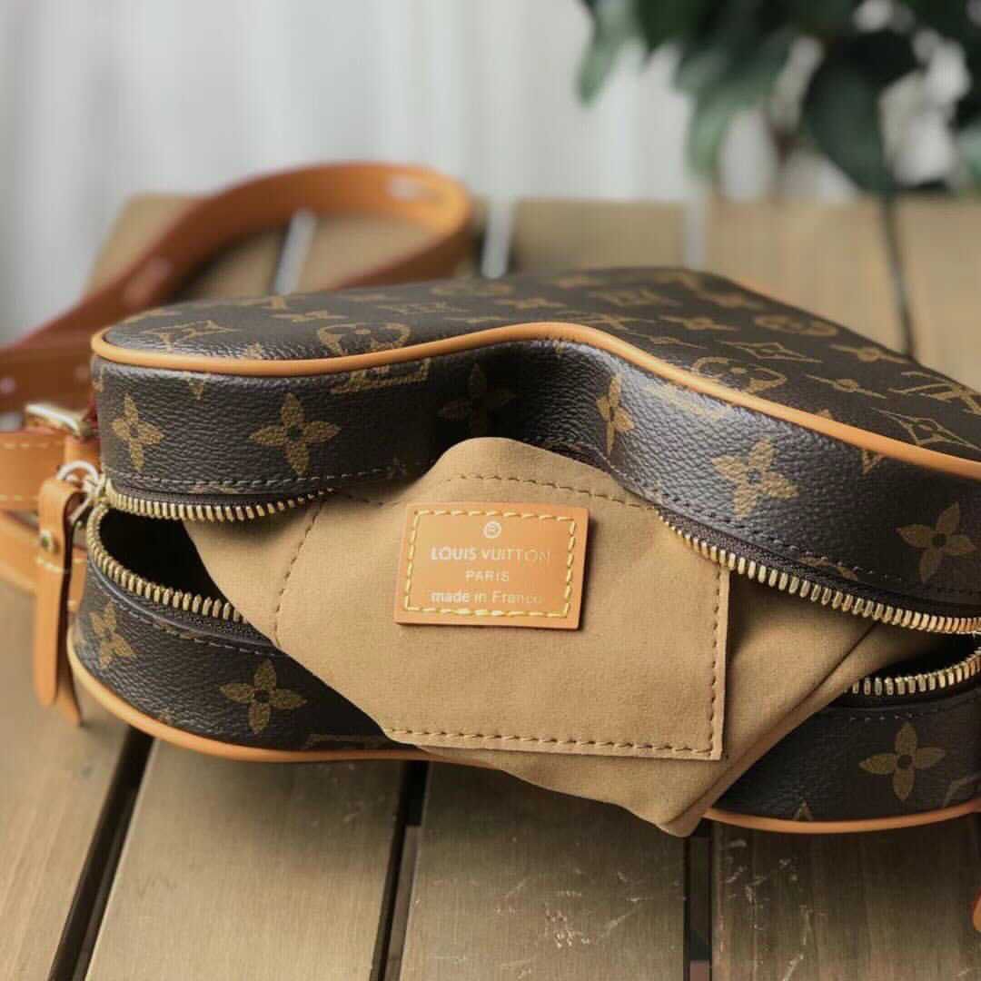 L0vis Vvtt0n Game On Cœur Bag