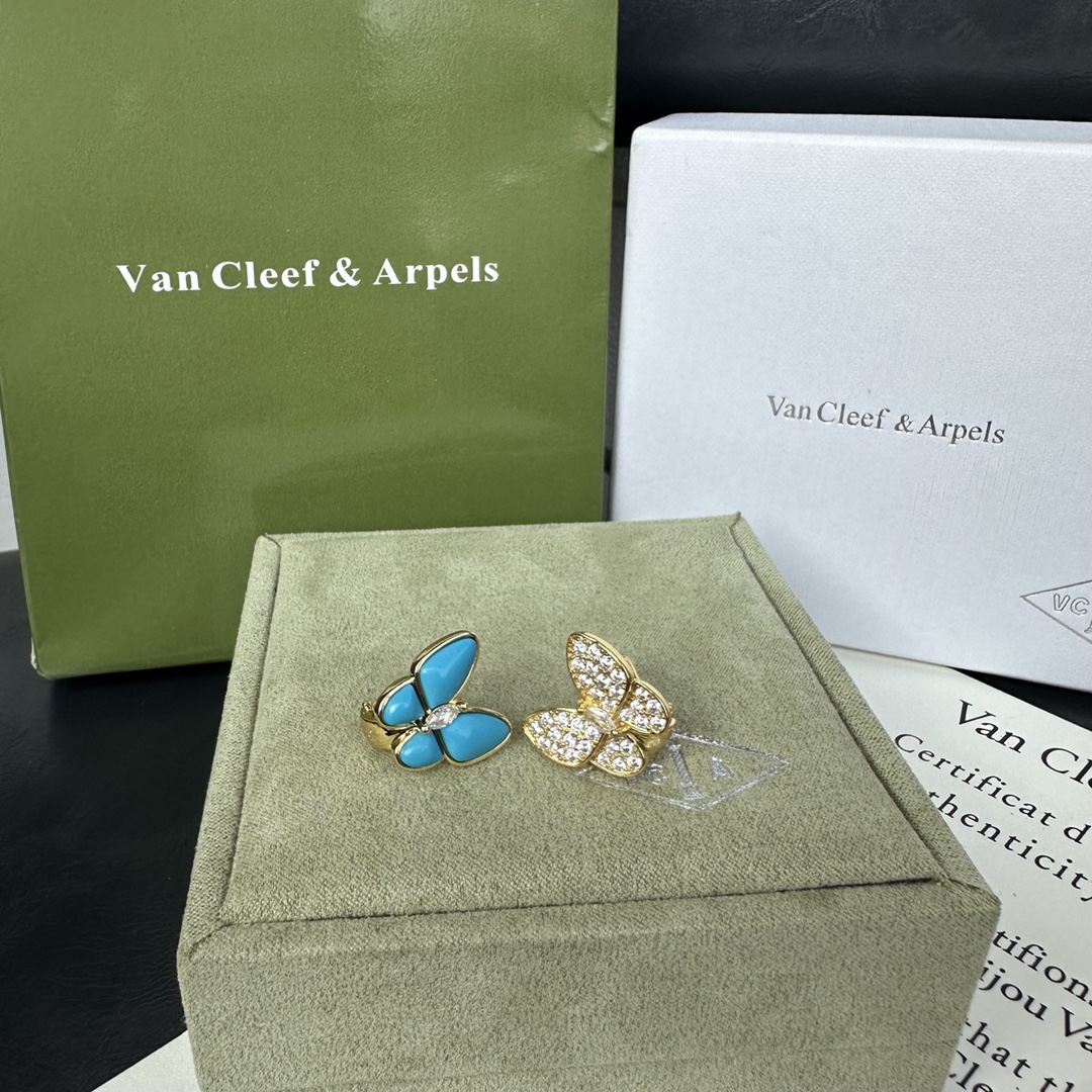 V*n Cl**f & Arpels Butterfly Earrings