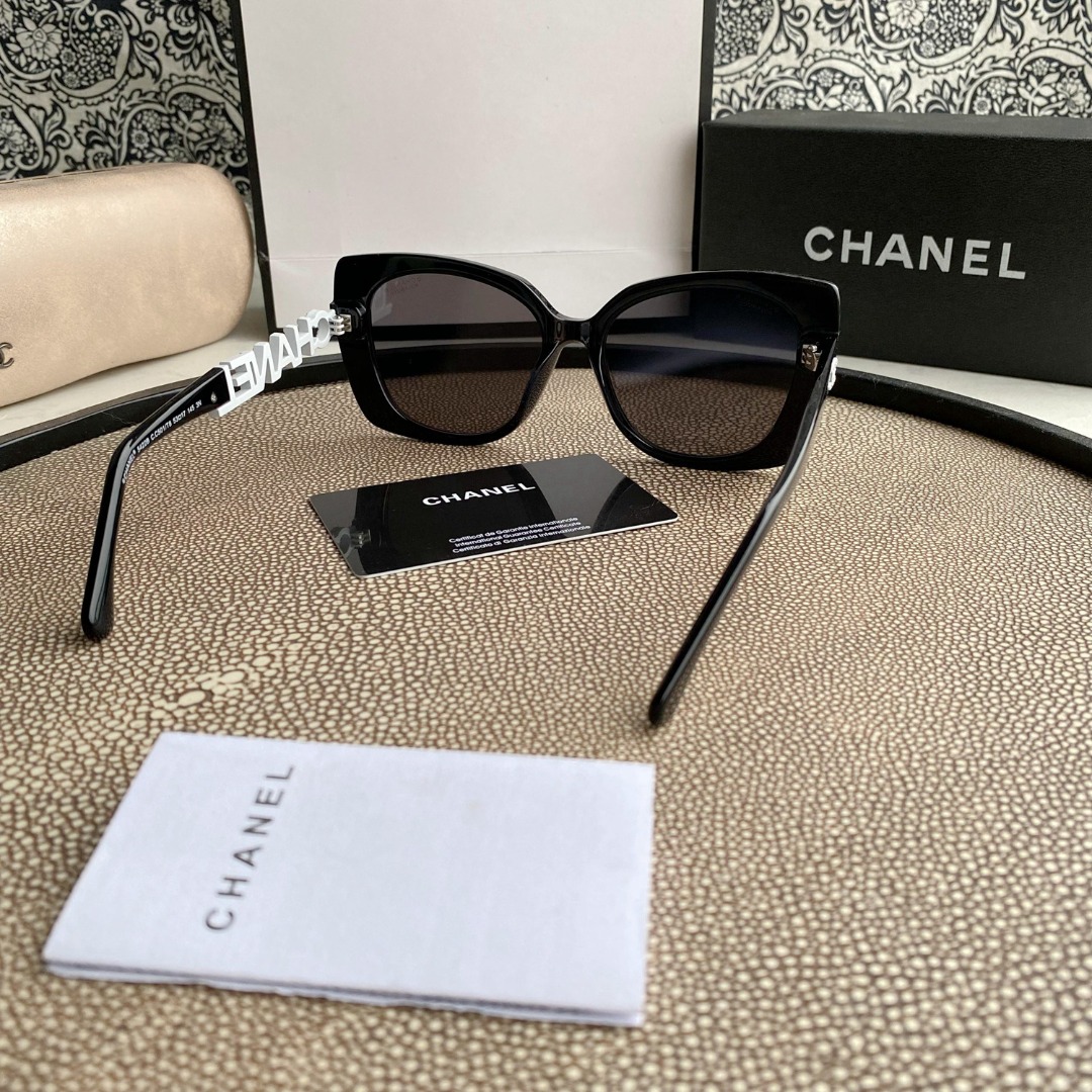 Ch**el Sunglasses