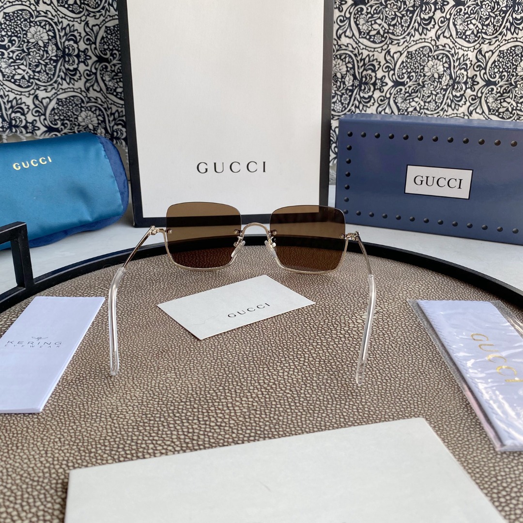 Gvc*1 EYEWEAR SUNGLASSES
