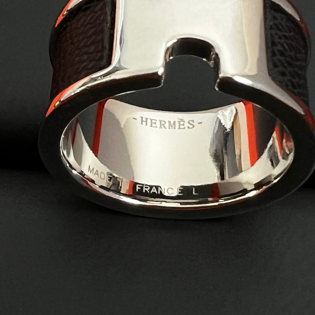 H**me5 Reversible Leather Strap Ring