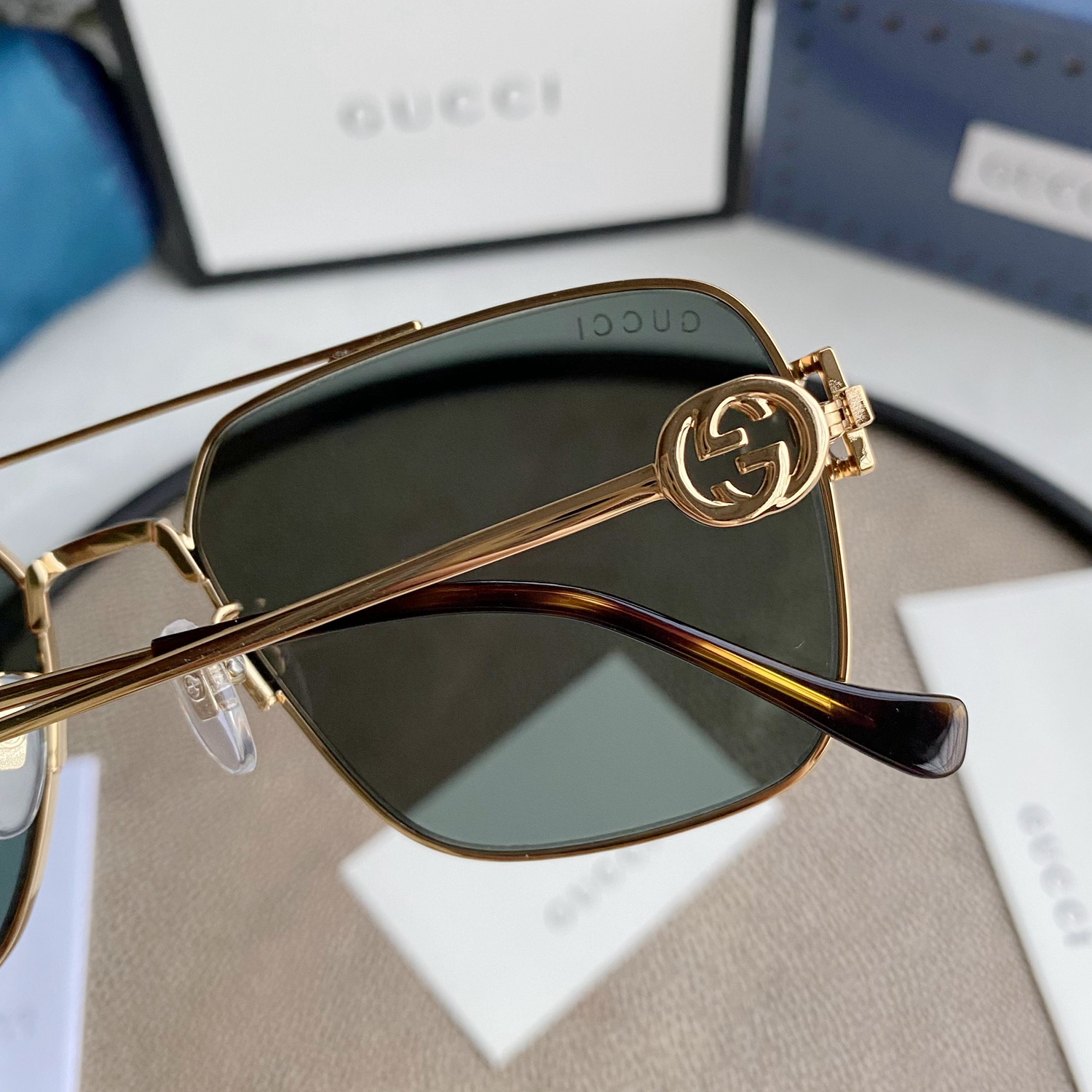 NAVIGATOR FRAME SUNGLASSES