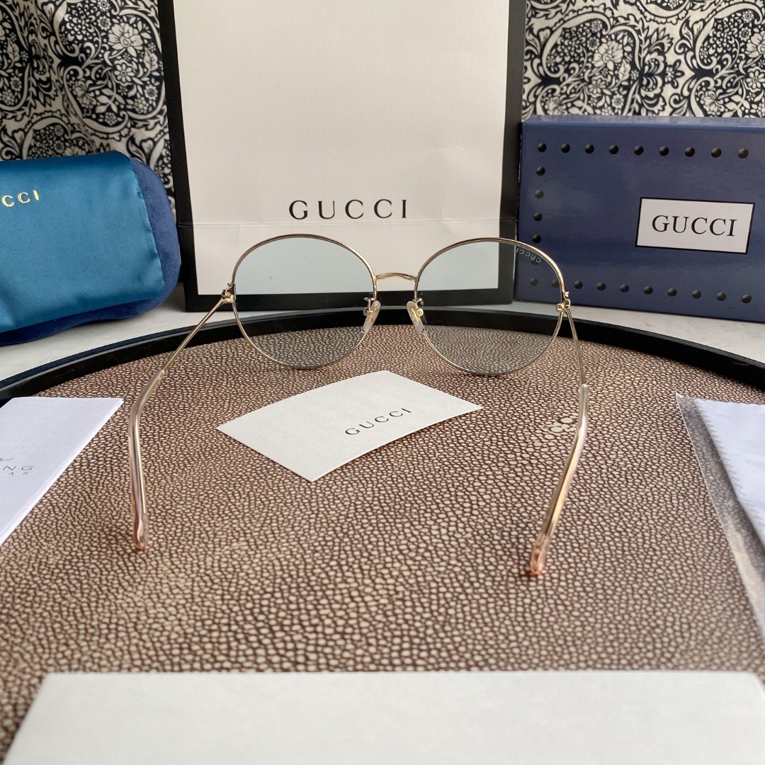 GG1336O Gold Oval Stainless Steel Frame
