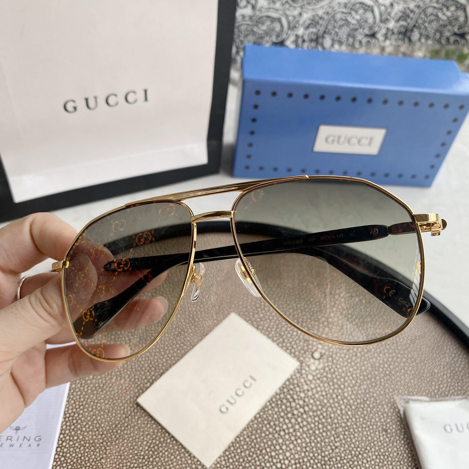 AVIATOR FRAME SUNGLASSES