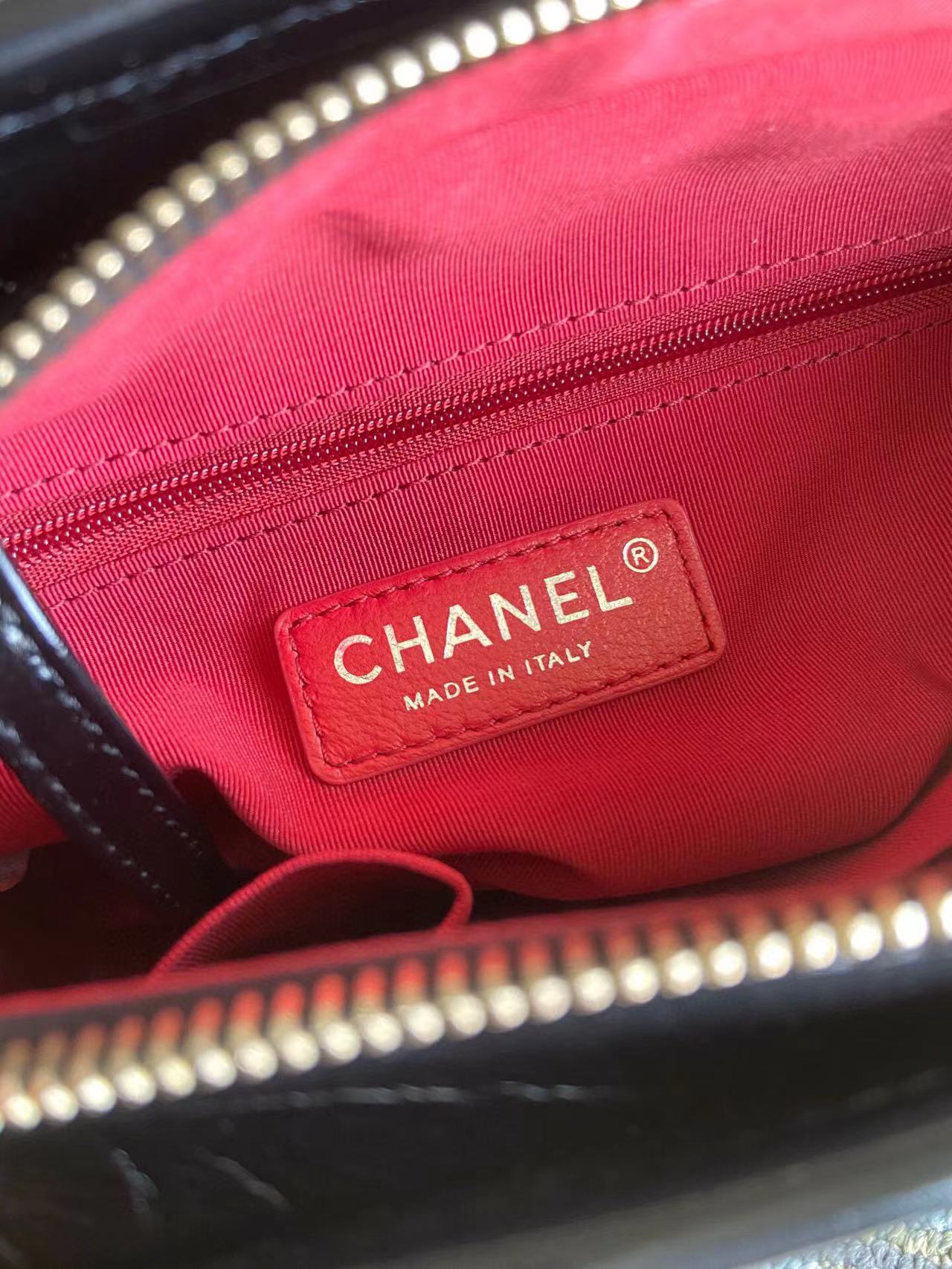 Gabrielle Classic Bag