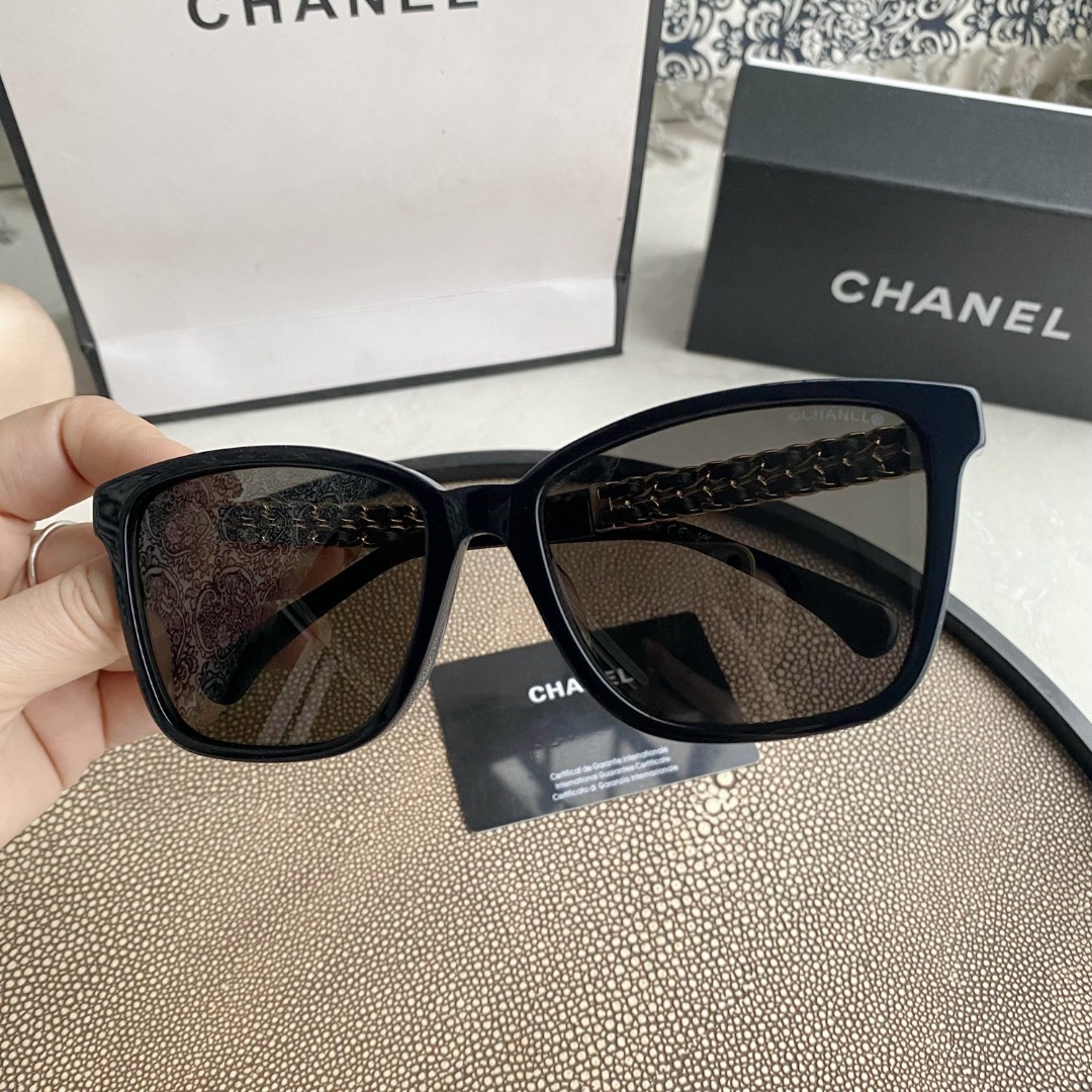 Ch**el Sunglasses