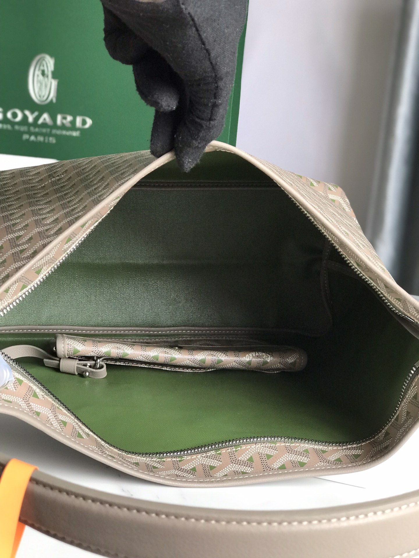 G09ard Hobo Bohème
