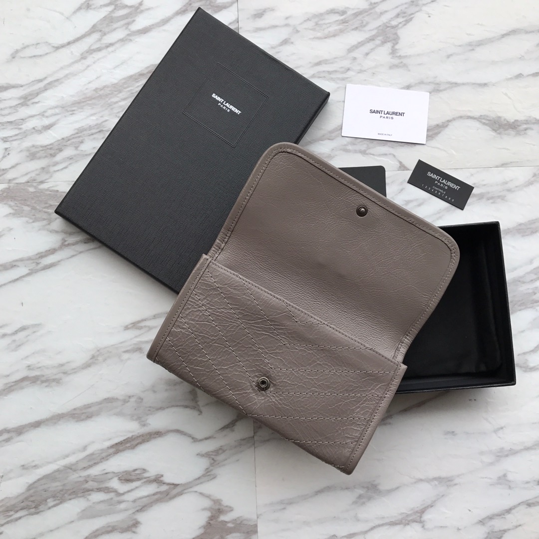 Y51 NIKI WALLET