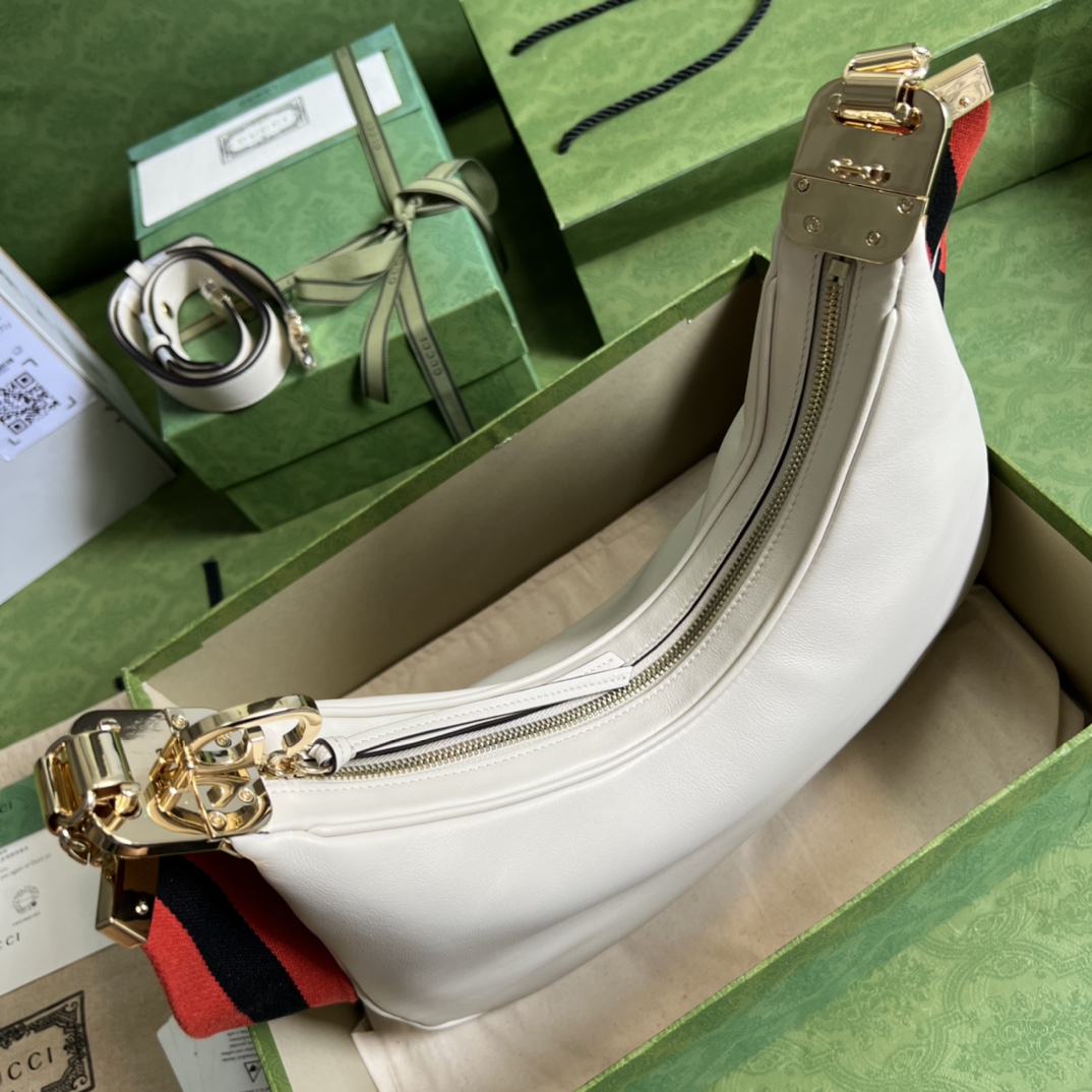 Gvc*1 Attache large shoulder bag