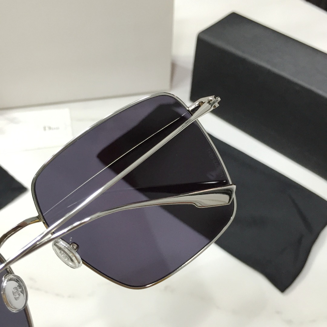 Stellaire Square Sunglasses