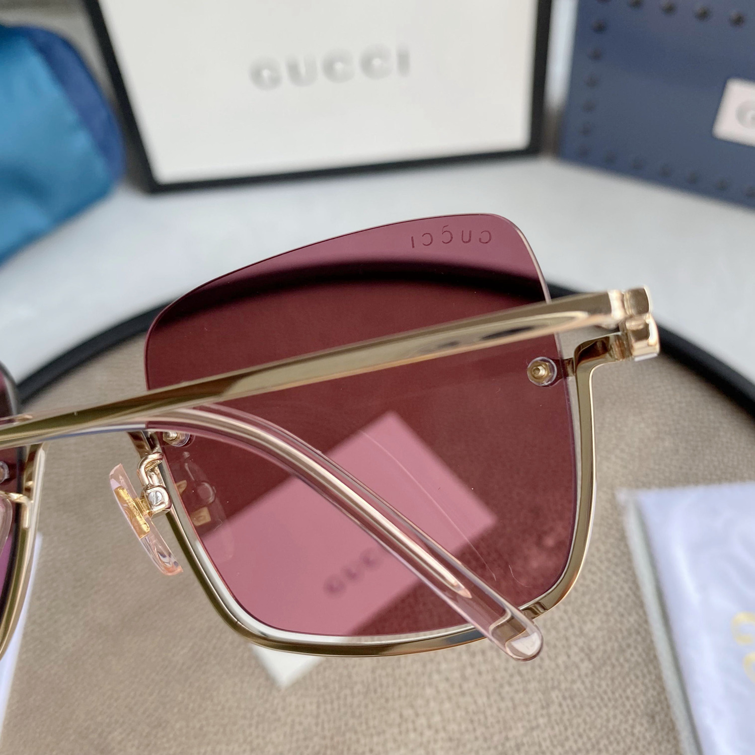 Gvc*1 EYEWEAR SUNGLASSES
