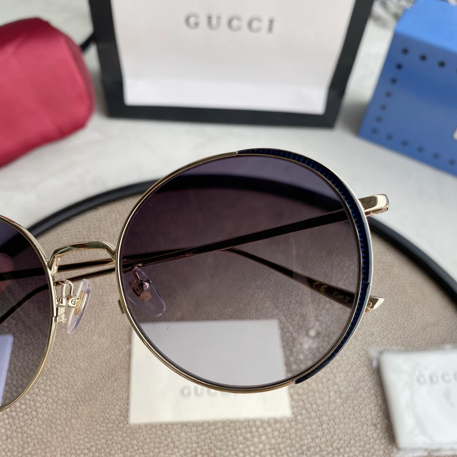 Ch10é eyewear engraved-logo round-frame sunglasses