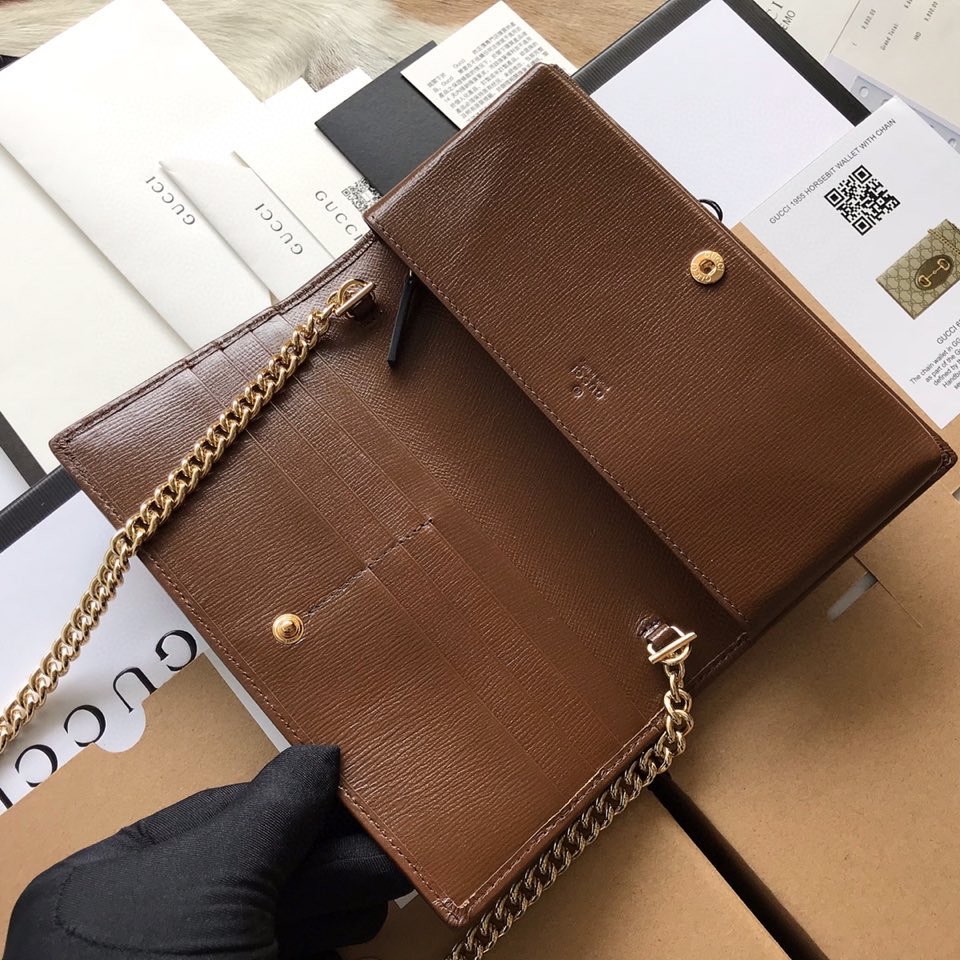 Gvc*1 Horsebit 1955 wallet with chain