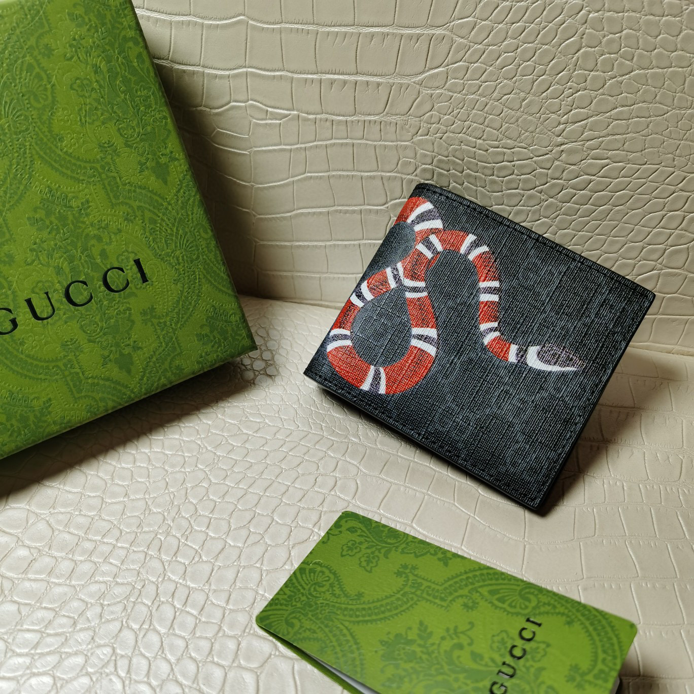 Gvc*1 King Snake Wallet