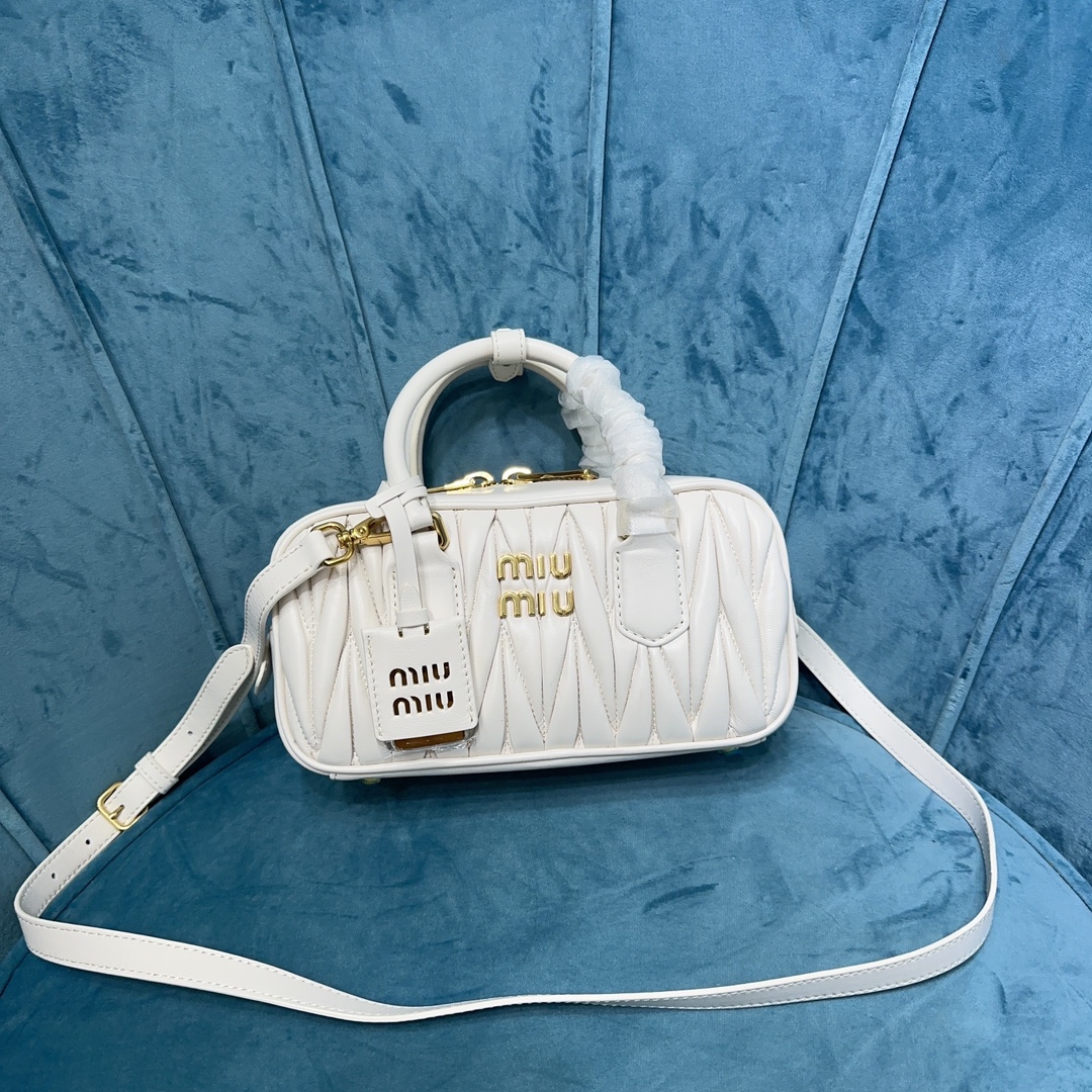 Matelassé Soft bag