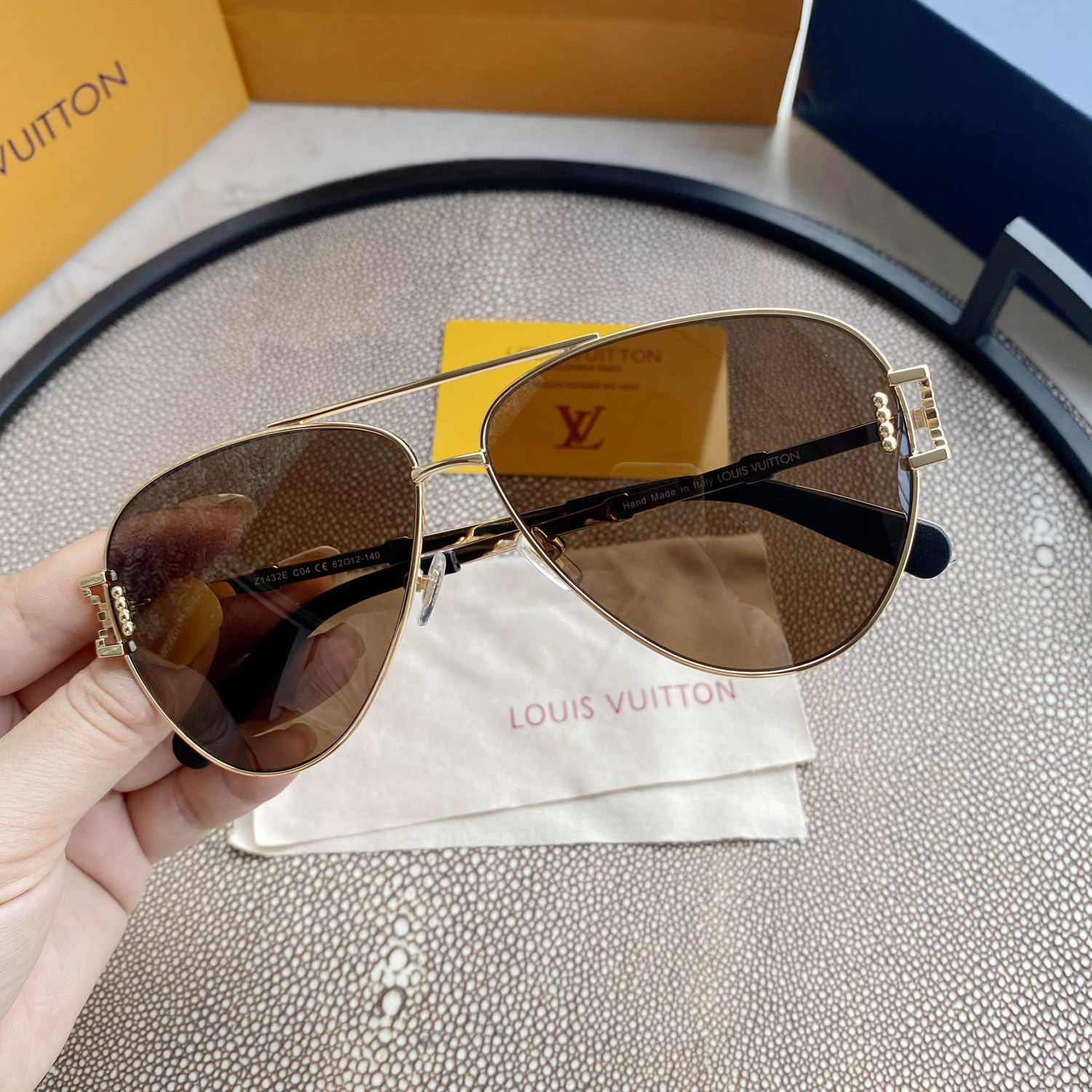 SATURNINO EYEWEAR