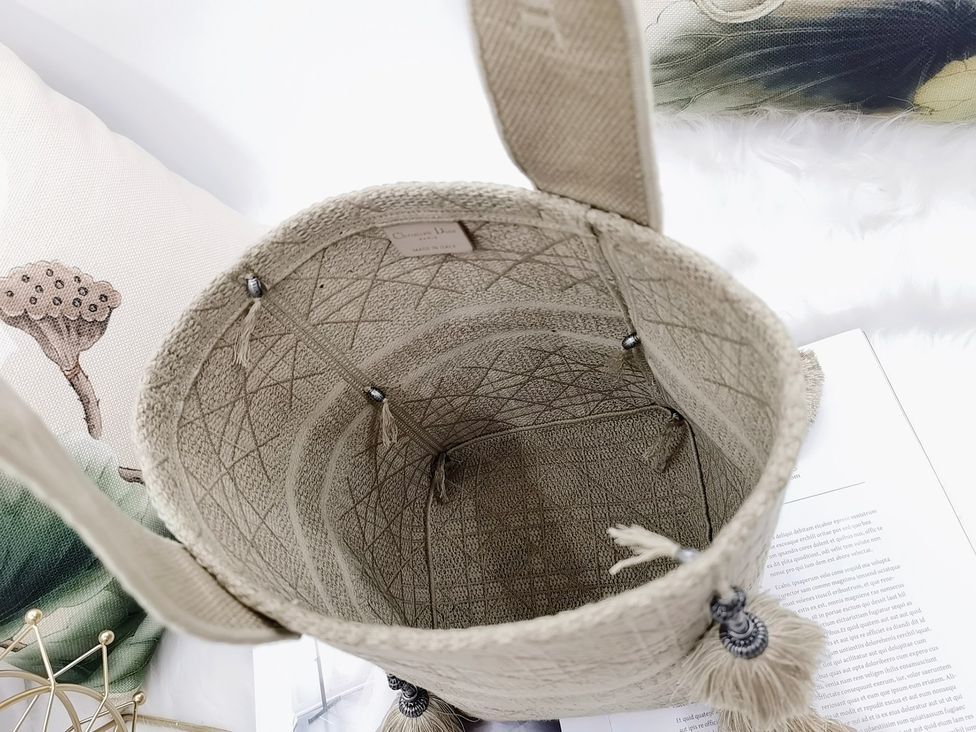 D10r bubble paisley print Bucket