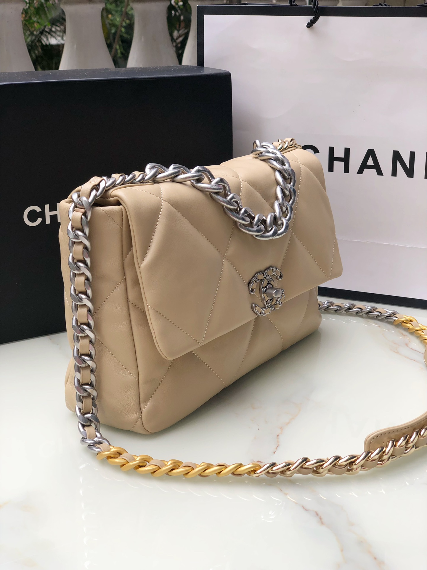 Ch**el 19 medium