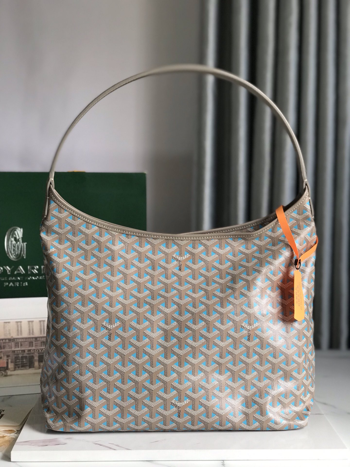 G09ard Hobo Bohème
