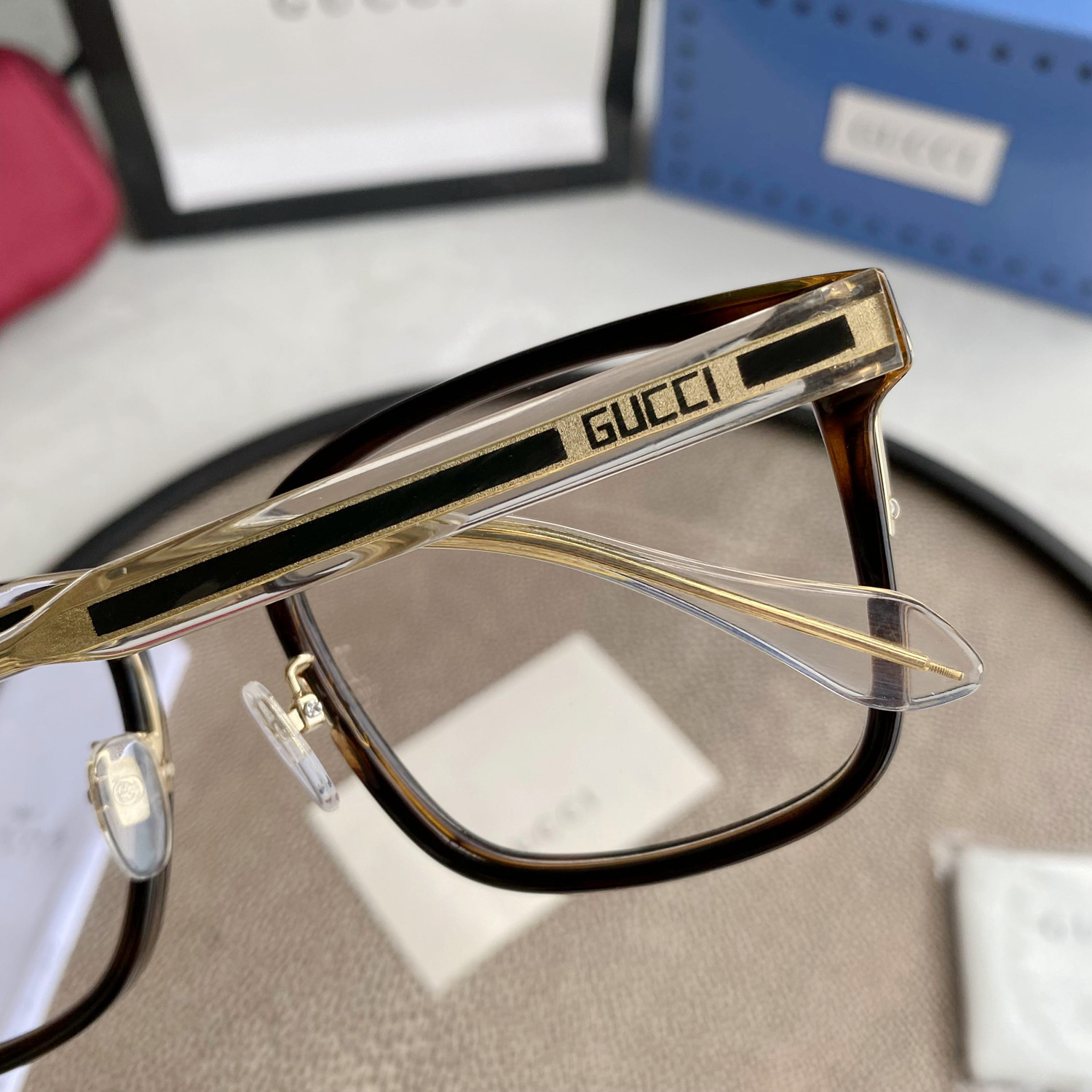 Gvc*1 Eyewear square tinted sunglasses