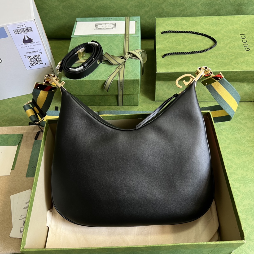 Gvc*1 Attache large shoulder bag