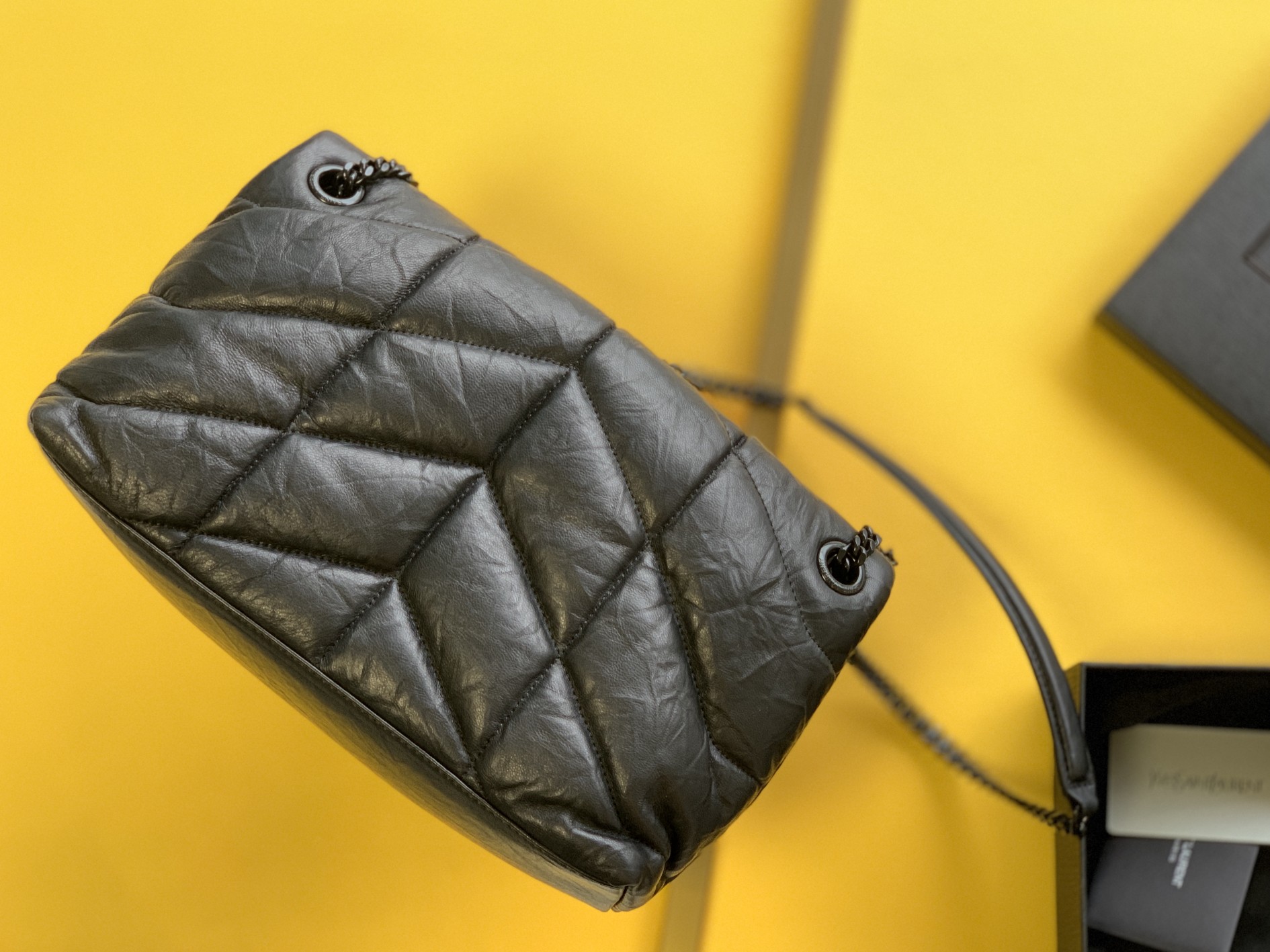 puffer medium chain bag in De*1m and smooth leather
